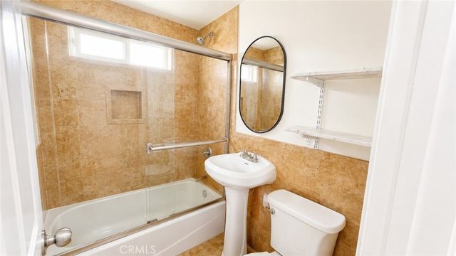 1582 Garland Avenue, Tustin, CA 92780