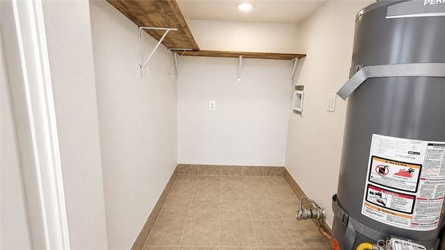 1582 Garland Avenue, Tustin, CA 92780