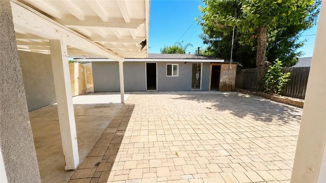 1582 Garland Avenue, Tustin, CA 92780