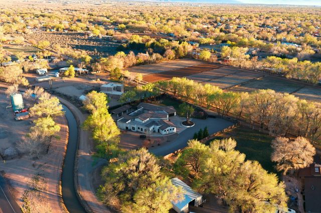 420 Calle Conejo Lane, Corrales, NM 87048