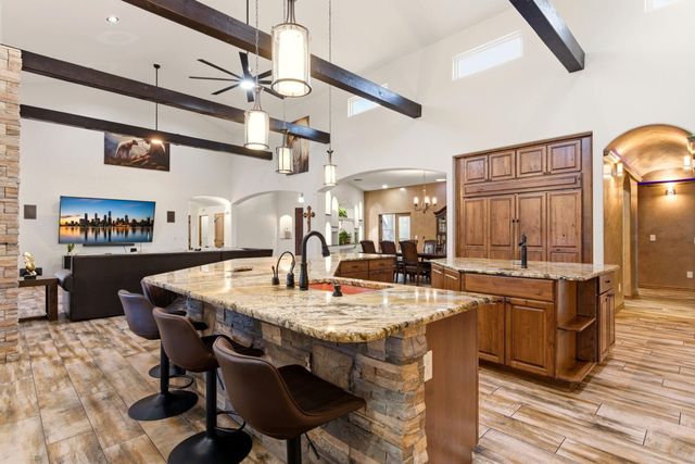 420 Calle Conejo Lane, Corrales, NM 87048