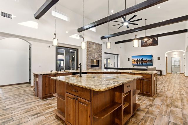 420 Calle Conejo Lane, Corrales, NM 87048