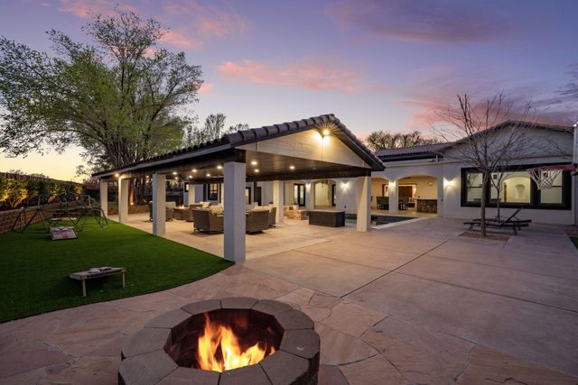 420 Calle Conejo Lane, Corrales, NM 87048