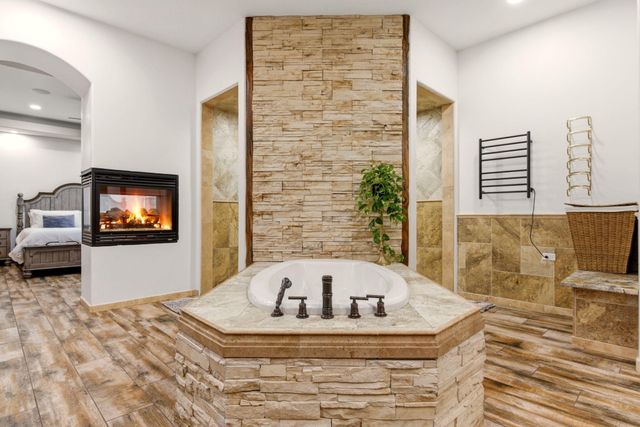 420 Calle Conejo Lane, Corrales, NM 87048