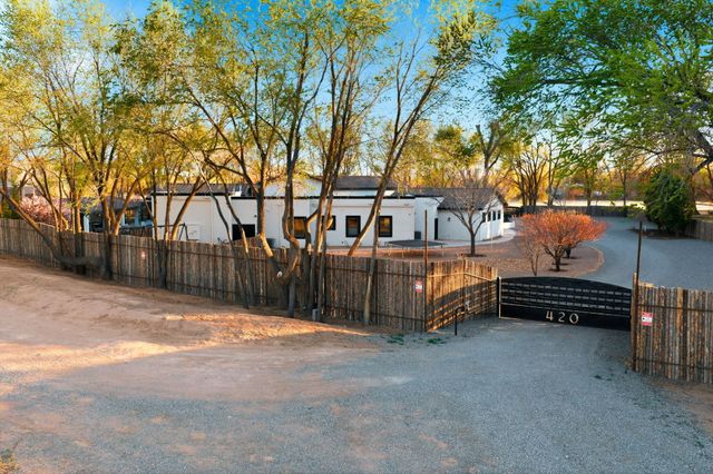 420 Calle Conejo Lane, Corrales, NM 87048