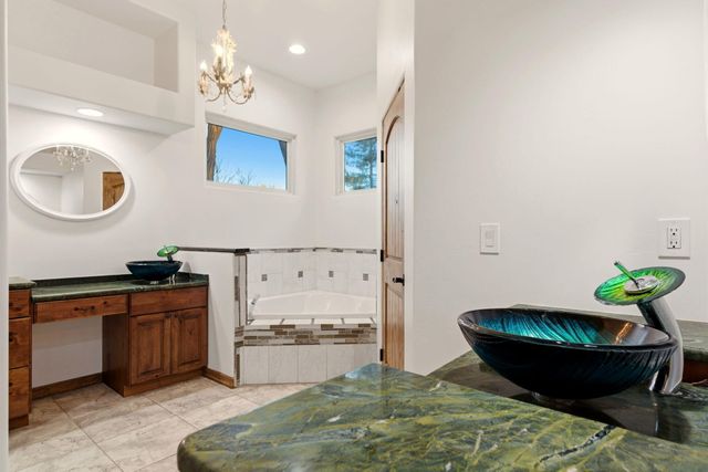 420 Calle Conejo Lane, Corrales, NM 87048