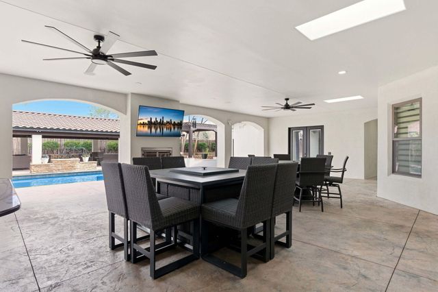 420 Calle Conejo Lane, Corrales, NM 87048