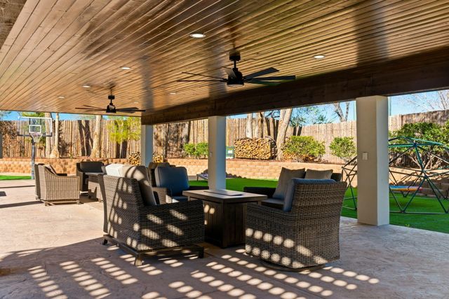 420 Calle Conejo Lane, Corrales, NM 87048