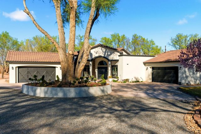 420 Calle Conejo Lane, Corrales, NM 87048