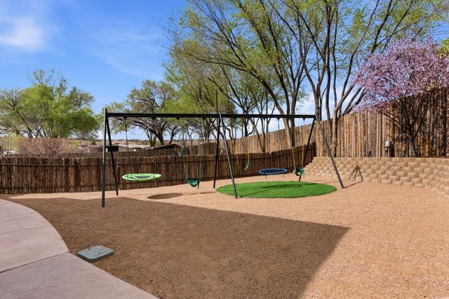 420 Calle Conejo Lane, Corrales, NM 87048