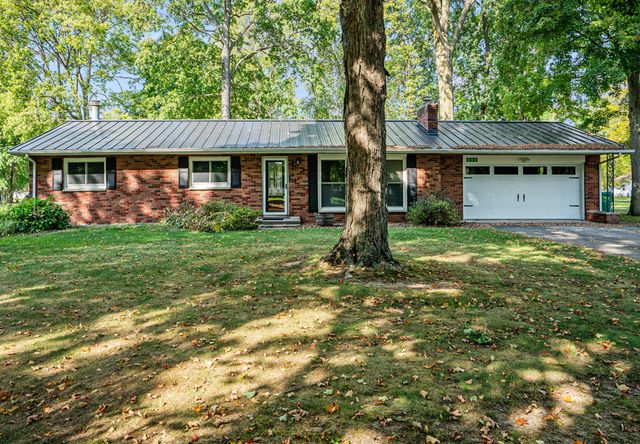 340 W Railroad Street, Centreville, MI 49032