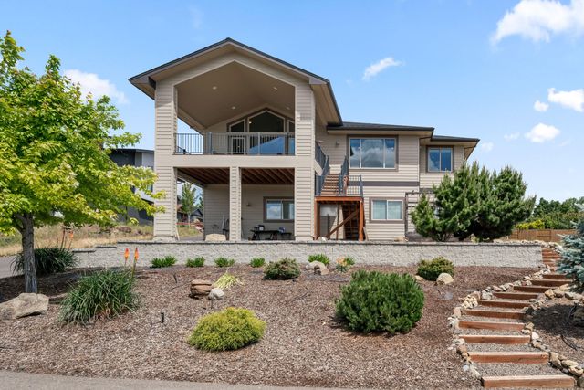 3250 Annapolis Drive, Medford, OR 97504