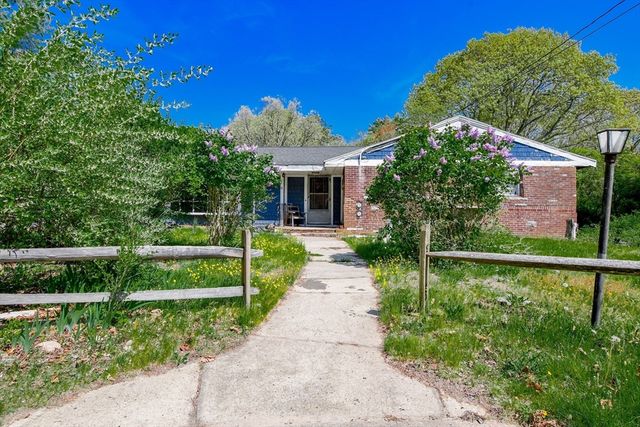 6 Gilbert Way, Wareham, MA 02571