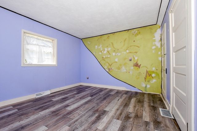 6 Gilbert Way, Wareham, MA 02571