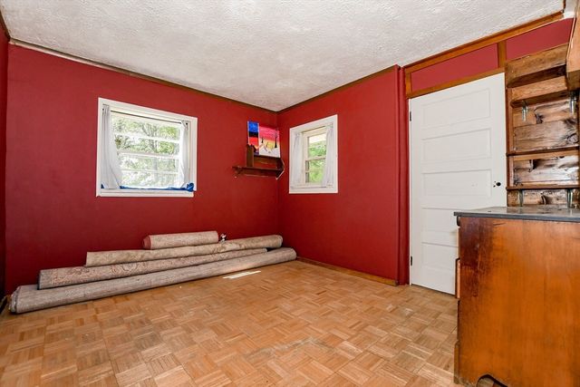 6 Gilbert Way, Wareham, MA 02571