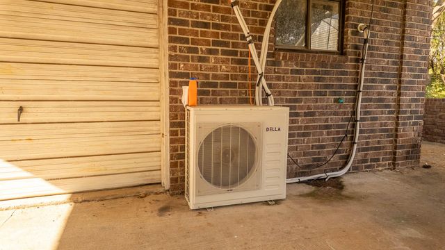 000 S 6th Street, Thayer, MO 65791