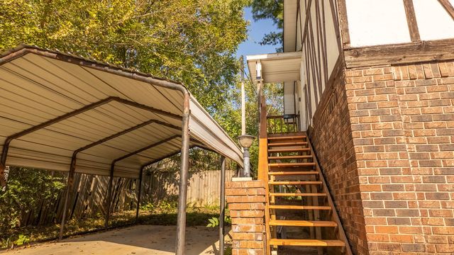 000 S 6th Street, Thayer, MO 65791