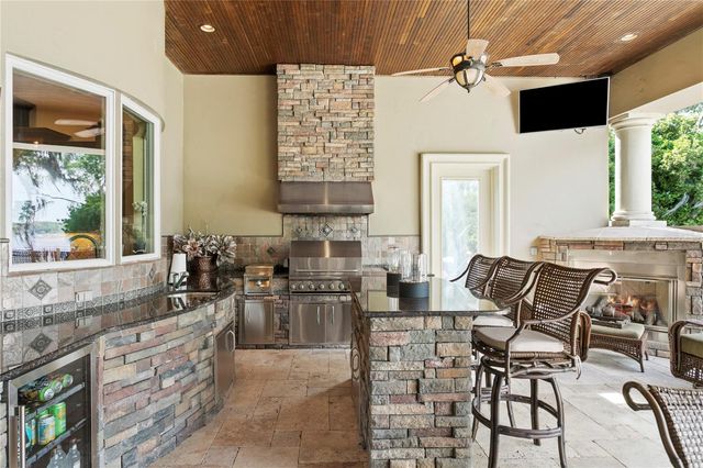 9205 POST ROAD, Odessa, FL 33556