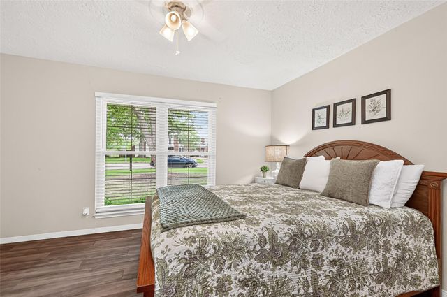 319 Kings Port Street, Crosby, TX 77532
