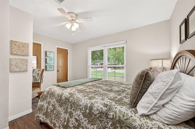 319 Kings Port Street, Crosby, TX 77532