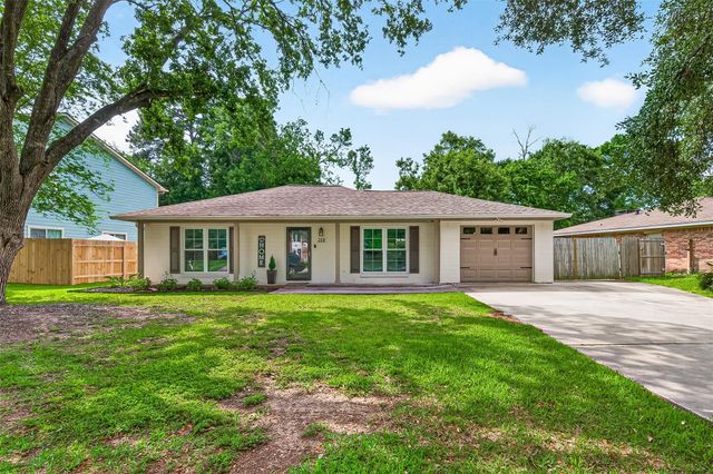 319 Kings Port Street, Crosby, TX 77532