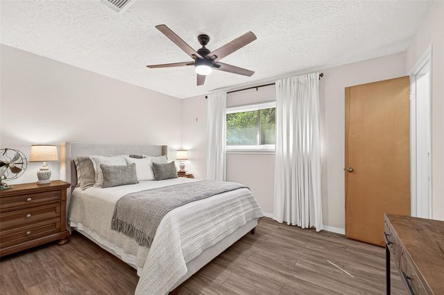 319 Kings Port Street, Crosby, TX 77532