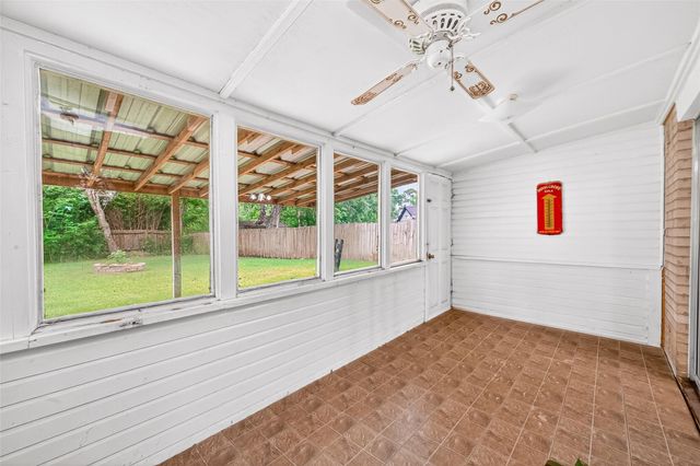 319 Kings Port Street, Crosby, TX 77532