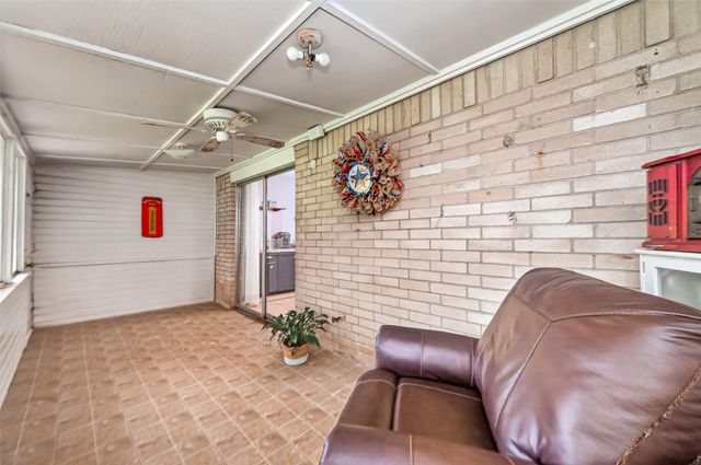 319 Kings Port Street, Crosby, TX 77532