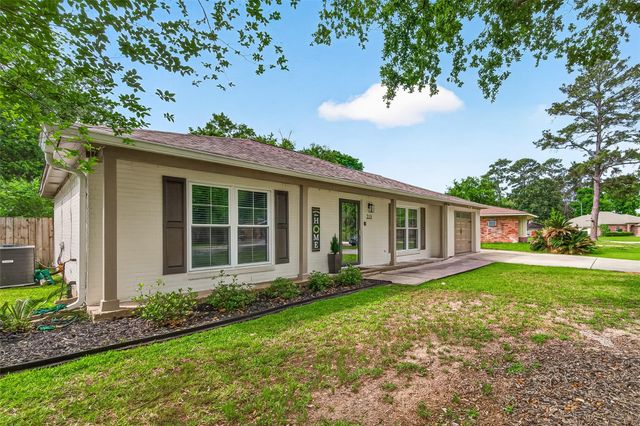 319 Kings Port Street, Crosby, TX 77532