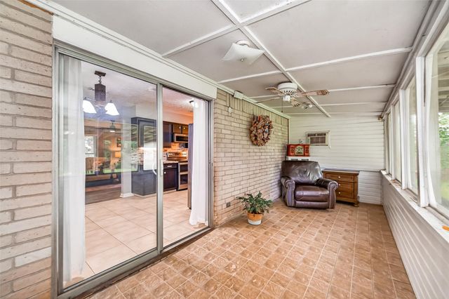 319 Kings Port Street, Crosby, TX 77532