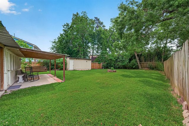 319 Kings Port Street, Crosby, TX 77532