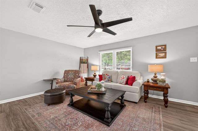319 Kings Port Street, Crosby, TX 77532