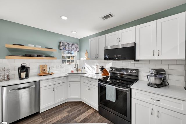 1 Morell Drive, Simpsonville, SC 29681