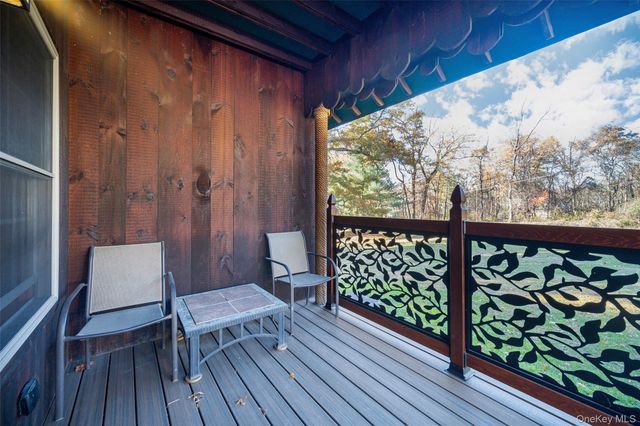 35 Clara Avenue, Cornwall, NY 12553