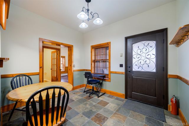 35 Clara Avenue, Cornwall, NY 12553
