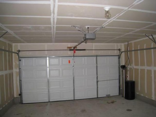 211 Woodley RD, Leander, TX 78641