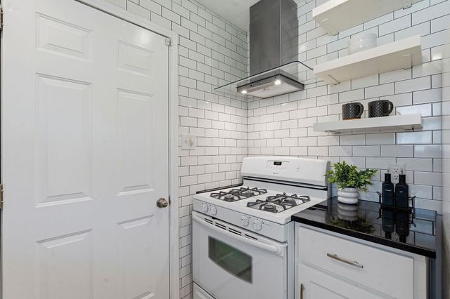 1630 Chippeway LN, Austin, TX 78745