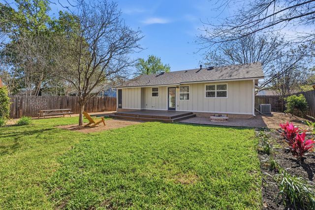 1630 Chippeway LN, Austin, TX 78745