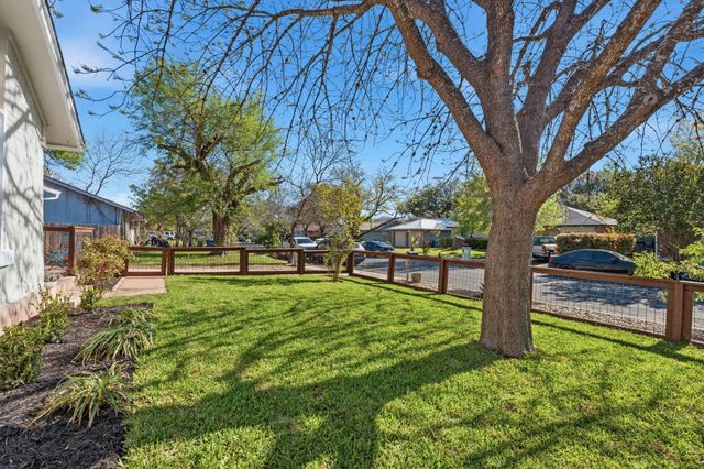 1630 Chippeway LN, Austin, TX 78745