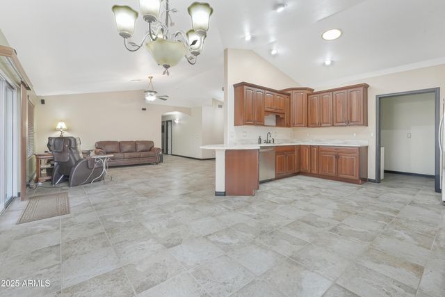 833 N 110TH Street, Mesa, AZ 85207