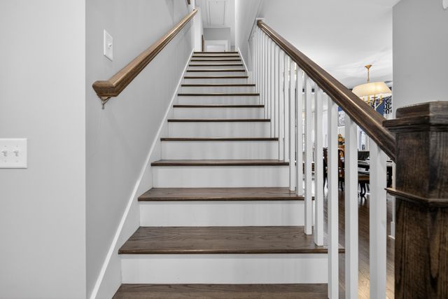 155 Village Ponds Drive, Summerville, SC 29483