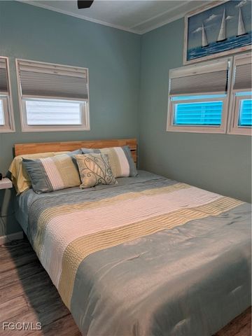 81 Sun CIR, Fort Myers, FL 33905