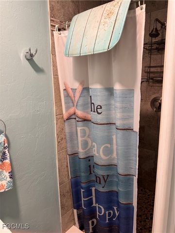 81 Sun CIR, Fort Myers, FL 33905