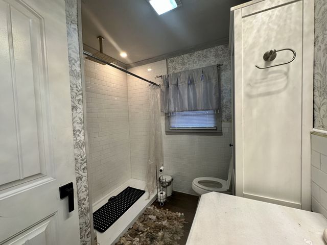 142 S Roberson Rd, Iron City, TN 38463