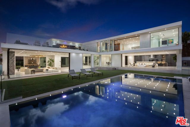 2110 HERCULES Drive, Los Angeles, CA 90046