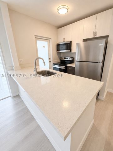 1535 Michigan Ave 6, Miami Beach, FL 33139