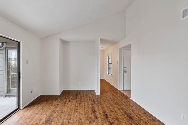 5335 Bent Tree Forest Drive 288, Dallas, TX 75248