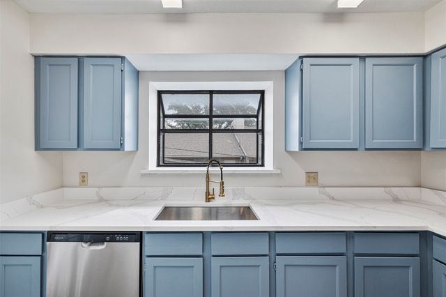 5335 Bent Tree Forest Drive 288, Dallas, TX 75248