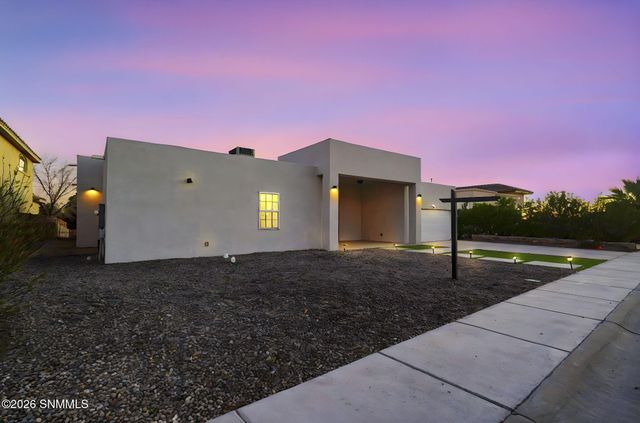 506 Corona Del Campo Loop, Las Cruces, NM 88011