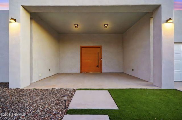 506 Corona Del Campo Loop, Las Cruces, NM 88011